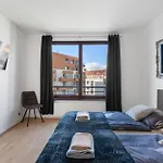 Sunset Terrace Apartment Prague