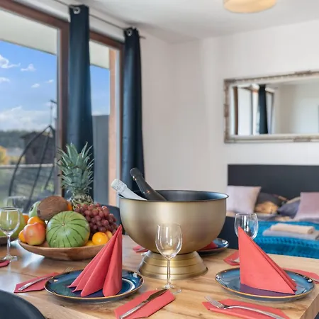 Sunset Terrace *