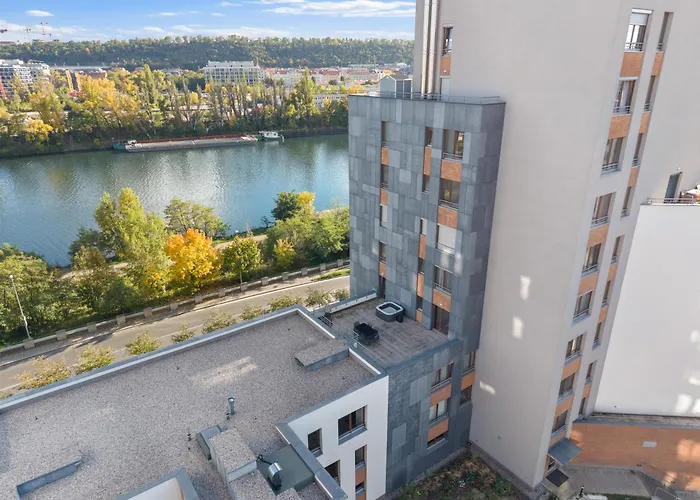 Sunset Terrace Apartment